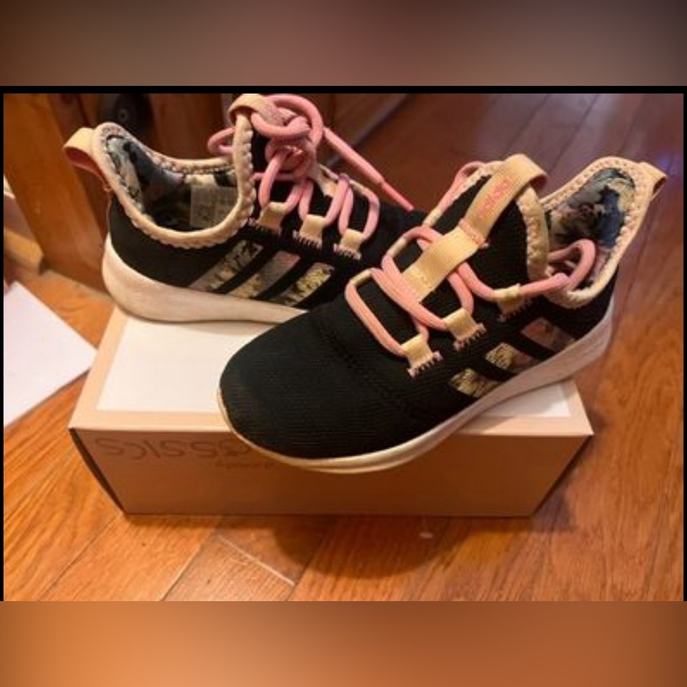 Adidias cloudfoam